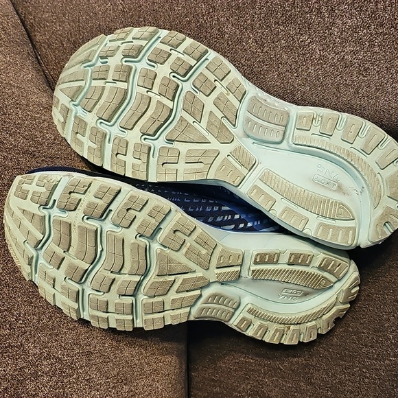 💙🩵Brooks Ghost 13 Women's Navy Blue Running Shoes - Picture 11 of 11
